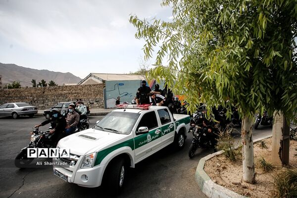 اوباش گردانی در محله مشیریه