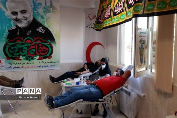 اهدای خون در جمعیت هلال احمر پاکدشت