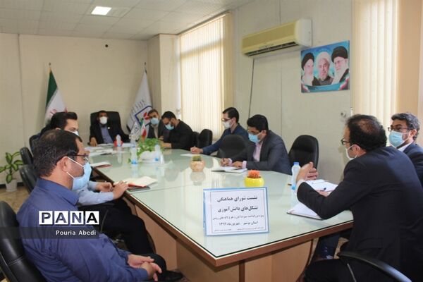 نشست شورای هماهنگی تشکل‌های دانش‌آموزی استان بوشهر