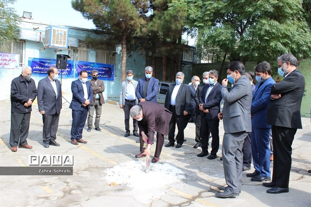 آیین کلنگ زنی مدرسه استثنایی خیرساز مهندس فرشچی درشهرستان اسلامشهر