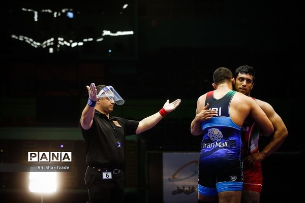 لیگ برتر کشتی آزاد