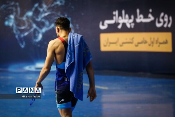 لیگ برتر کشتی آزاد