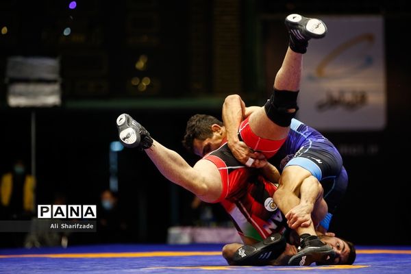 لیگ برتر کشتی آزاد