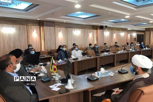 تجلیل از طلایه داران تربیت شهرستان عسلویه