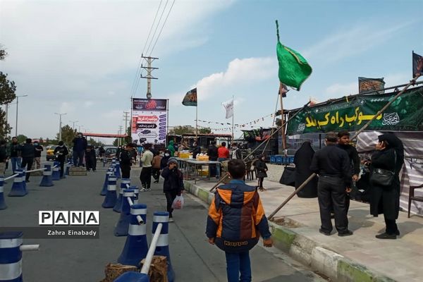 مراسم نمادین جاماندگان اربعین حسینی در گلزارشهدای شهرستان ملارد