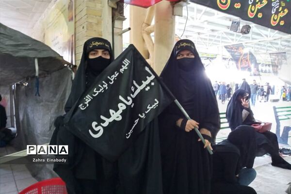 مراسم نمادین جاماندگان اربعین حسینی در گلزارشهدای شهرستان ملارد