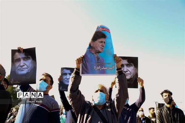 مراسم خاکسپاری پیکر محمدرضا شجریان