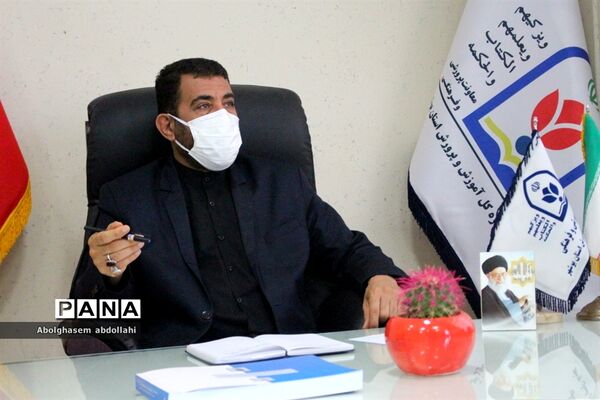 جلسه هم‌اندیشی فعالیت‌های حوزه پرورشی و فرهنگی آموزش و پرورش استان بوشهر