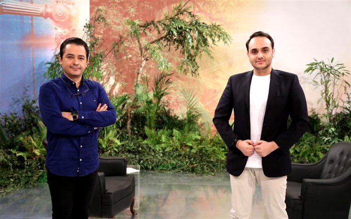 وقتی تنها درخت یک درّه ، جان پاراگلایدر سوار را نجات داد
