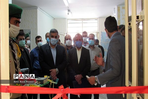 آیین افتتاح اتاق گفتگو اولیاء و مربیان دبیرستان شاهد میثاق اهواز