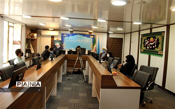 جلسه روسای سازمان دانش آموزی و توجیه برنامه های سال جاری و بسته تحولی