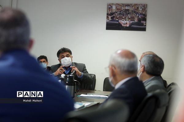 نشست صمیمی وزیرآموزش پرورش با مدیران سازمان دانش آموزی