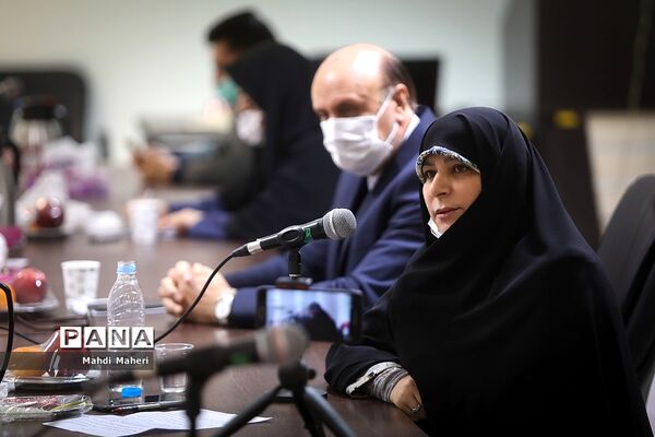 نشست صمیمی وزیرآموزش پرورش با مدیران سازمان دانش آموزی