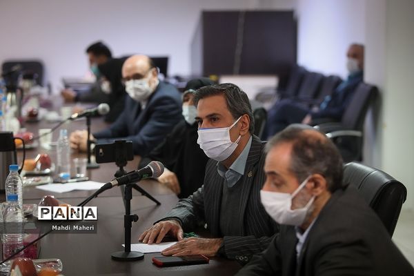 نشست صمیمی وزیرآموزش پرورش با مدیران سازمان دانش آموزی