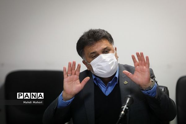 نشست صمیمی وزیرآموزش پرورش با مدیران سازمان دانش آموزی