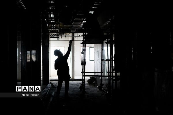 بازدید رئیس بنیاد مستضعفان از روند ساخت پلاسکو