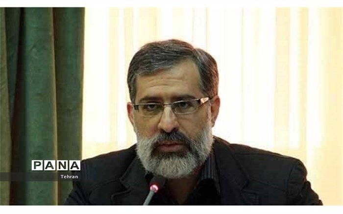 حسینی سروری: تمرین دموکراسی را باید از دوران نوجوانی شروع کرد تا باعث بلوغ قشر دانش آموزی شود 