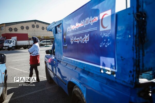 آیین توزیع ۴۴۲۰ بسته کمک معیشتی به نیازمندان استان تهران