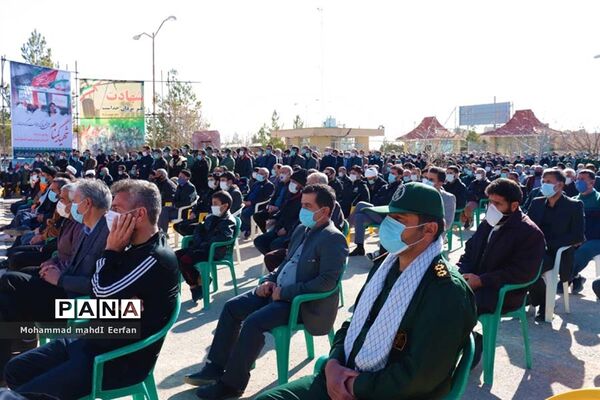 مراسم وداع با پیکر شهید گمنام در آباده