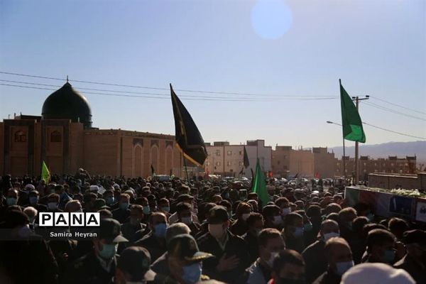 مراسم تشییع و تدفین 2 شهید گمنام دربوستان آیت ا...بهجت بیرجند