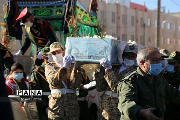 مراسم تشییع و تدفین 2 شهید گمنام دربوستان آیت ا...بهجت بیرجند