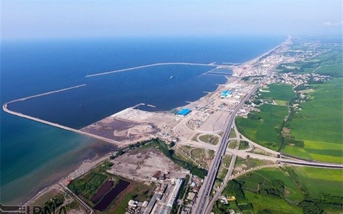 ۱۵ درصد سرمایه‌گذاری‌های خارجی  کشور در مناطق آزاد انجام شده است