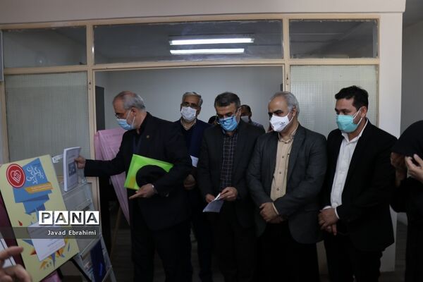 نشست معاون پرورشی  با  کارشناسان حوزه امور تربیتی، مشاوره و مراقبت در برابر آسیب‌های اجتماعی خراسان رضوی