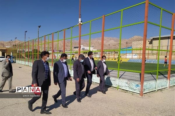 بازدید سرزده  رئیس سازمان دانش‌آموزی  فارس از استخر آماده افتتاح در داراب