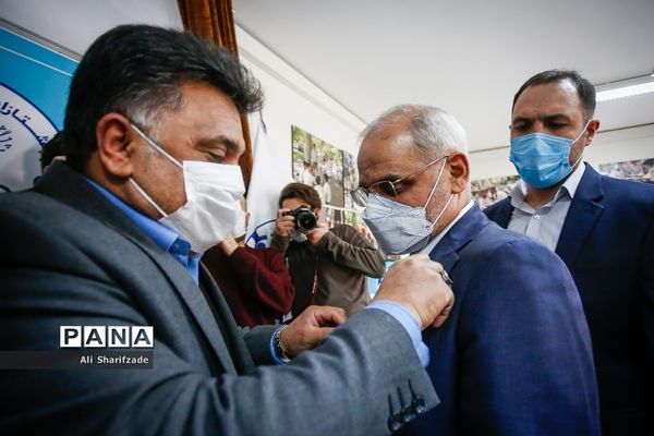 حضور وزیرآموزش و پرورش در سازمان دانش آموزی و خبرگزاری پانا