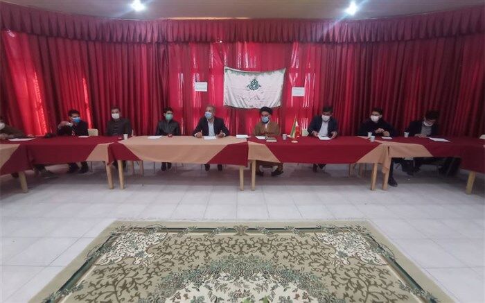 جلسه شورای دانش آموزی باغبهادران برگزار شد