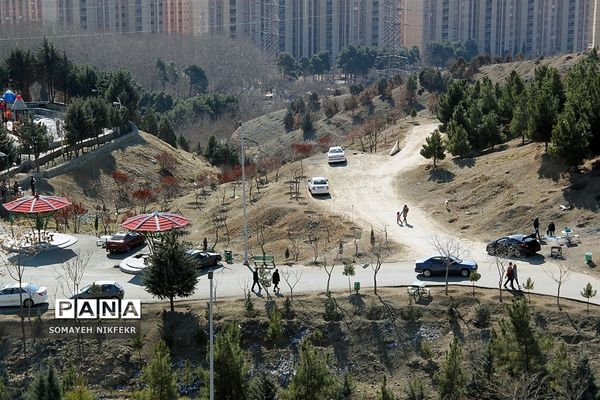 وزش باد باعث شد مردم تهران برای ساعاتی هوای پاک را تجربه کنند