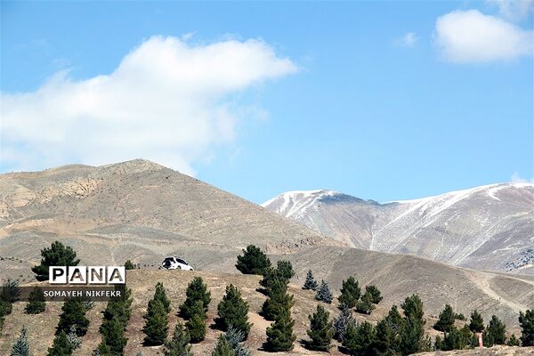 وزش باد باعث شد مردم تهران برای ساعاتی هوای پاک را تجربه کنند