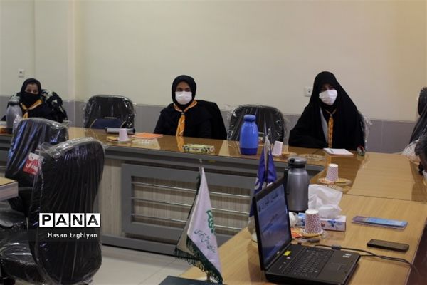 روز اول دوره آموزش خبرنگاری ویژه دانش آموزان دختر استان اصفهان