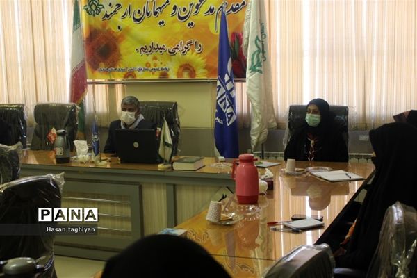 روز اول دوره آموزش خبرنگاری ویژه دانش آموزان دختر استان اصفهان