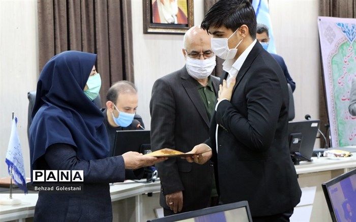 تجلیل از 750 دانش آموز منتخب مسابقات قرآنی و فرهنگی آذربایجان غربی