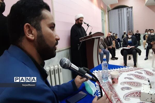 هم اندیشی اصحاب فرهنگ وهنر و رسانه کاشمر با نماینده مردم
