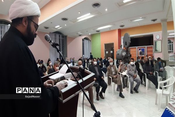 هم اندیشی اصحاب فرهنگ وهنر و رسانه کاشمر با نماینده مردم