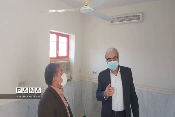 بازدید معاون پرورشی و فرهنگی آموزش و پرورش و فرماندار بوشهر از اردوگاه تربیتی در چاه کوتاه