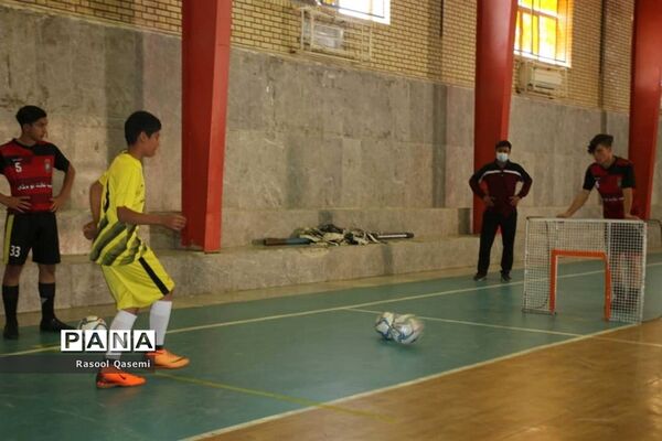مسابقات ورزشی قهرمانی دانش آموزان استان بوشهر