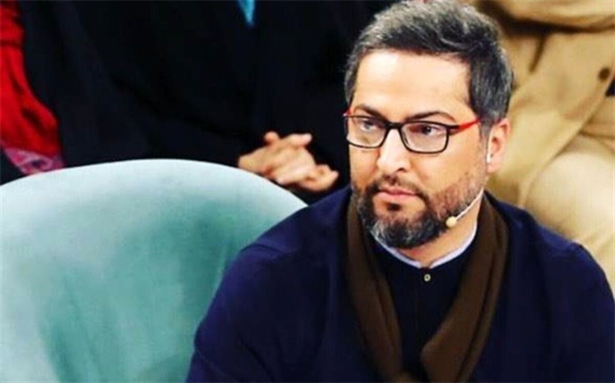 پیکر «مهرداد میناوند» در قطعه نام آوران بهشت زهرا آرام می‌گیرد