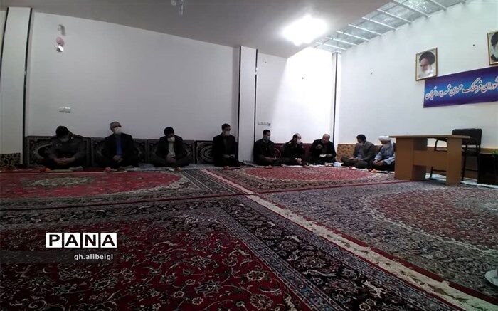 صیانت از فرهنگ بومی و دینی در برابر جنگ نرم