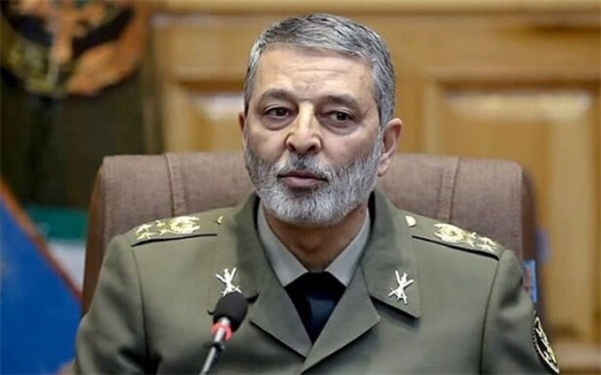 فرمانده کل ارتش:  رزمایش اقتدار نزاجا بیانگر مهارت‌های نیروی انسانی بود