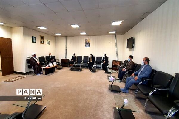 پیش اجلاسیه منطقه ای نماز و تقدیر از فعالان نماز بهارستان یک