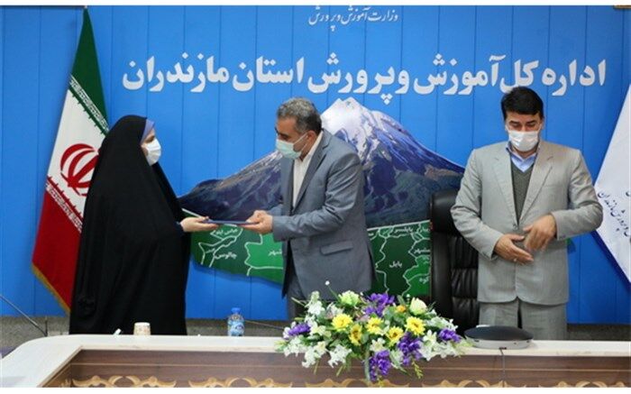 قدردانی  وزیر آموزش و پرورش از مدیرکل آموزش و پرورش مازندران