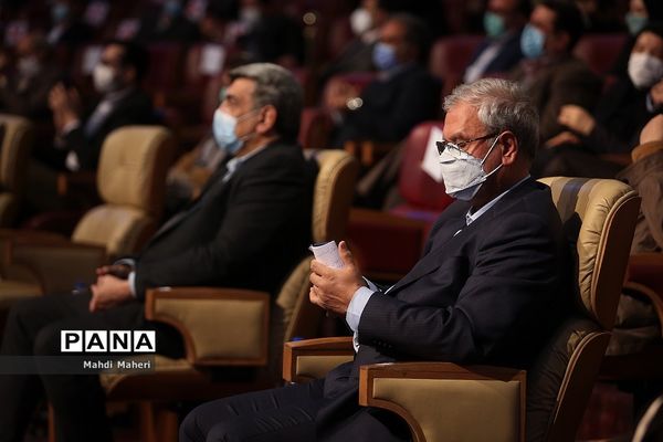 اختتامیه پنجمین دوره جایزه جهانی خشت طلایی تهران