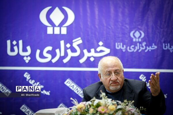حضور محمدجواد حق شناس،رئیس کمیسیون فرهنگی و اجتماعی شورای شهر تهران  در خبرگزاری پانا