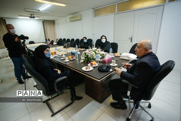 حضور محمدجواد حق شناس،رئیس کمیسیون فرهنگی و اجتماعی شورای شهر تهران  در خبرگزاری پانا