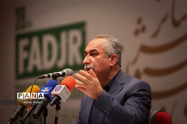 نشست خبری سی و نهمین جشنواره تئاتر فجر