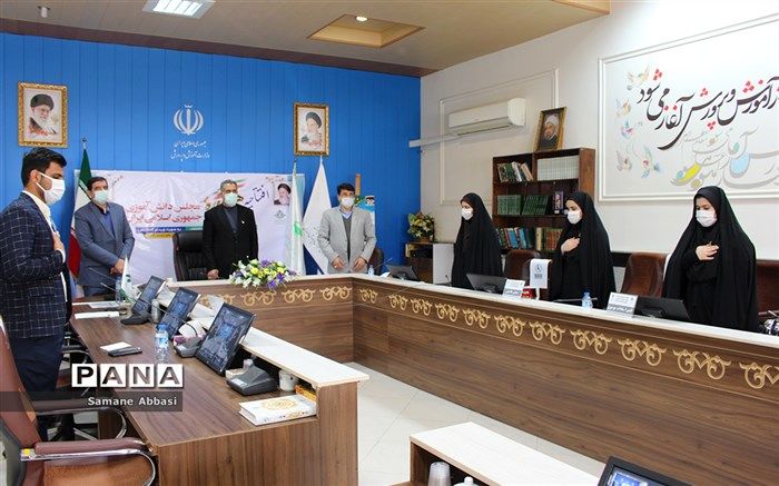 دهمین دوره مجلس دانش‌آموزی به صورت رسمی آغاز به کار کرد