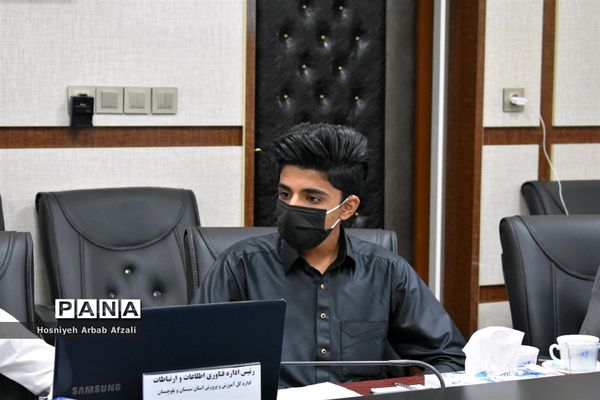 نشست صمیمی مدیرکل آموزش و پرورش سیستان و بلوچستان با هیئت رئیسه مجلس دانش آموزی